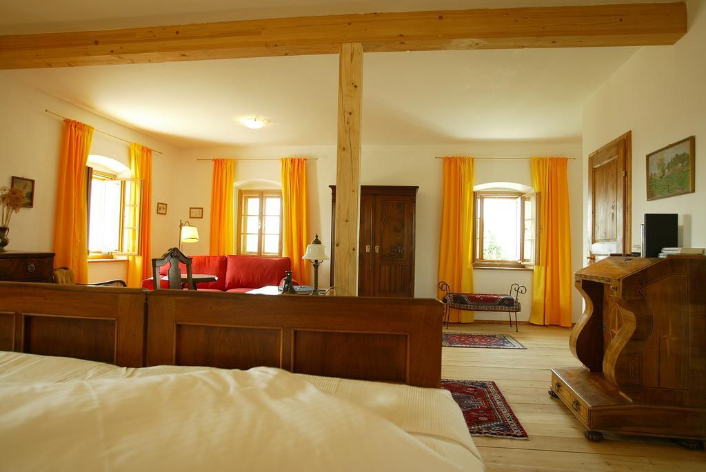 Schloss Kapfenstein Chambre photo